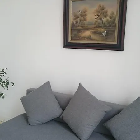 Apartment 3c-apartments